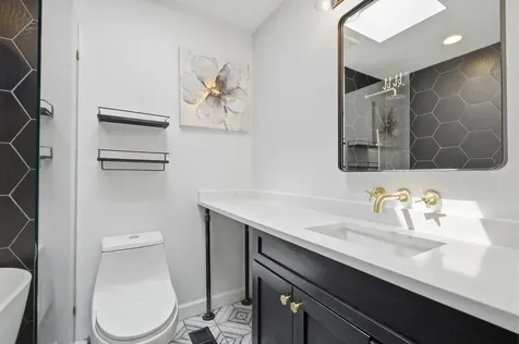 1437 South Plymouth Court Chicago IL 60605