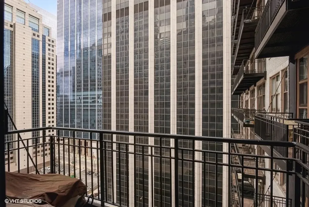 212 West Washington Street Chicago IL 60606