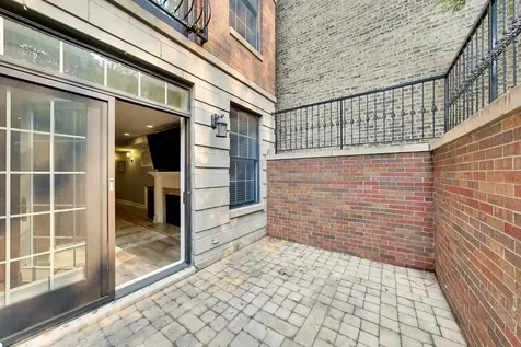 3507 North Reta Avenue Chicago IL 60657