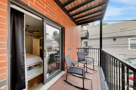 3507 North Reta Avenue Chicago IL 60657