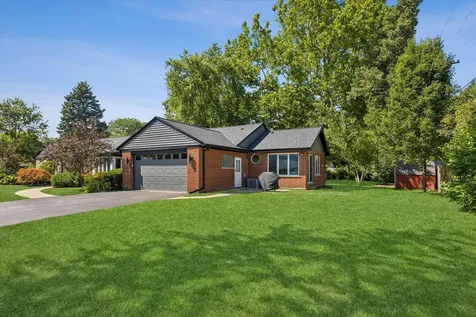 519 South Main Street Mount Prospect IL 60056