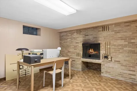 519 South Main Street Mount Prospect IL 60056