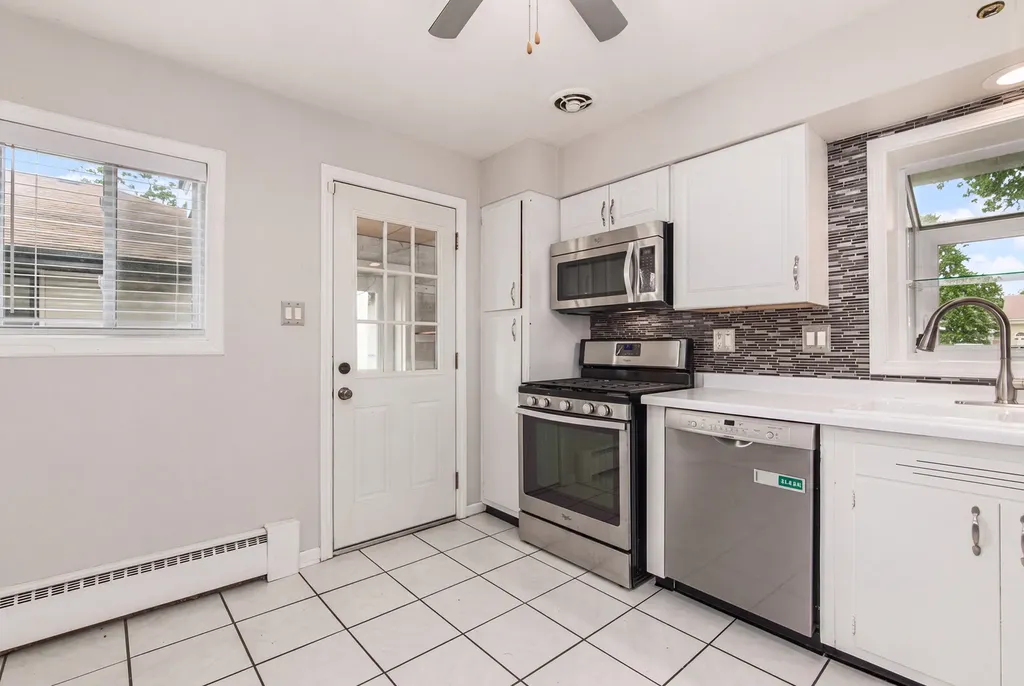 112 North Broadway Avenue Park Ridge IL 60068