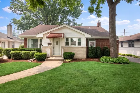 112 North Broadway Avenue Park Ridge IL 60068