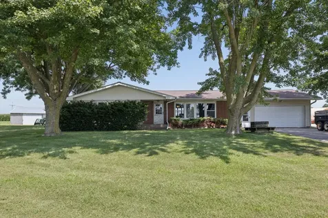 6070 Garden Plain Road Fulton IL 61252
