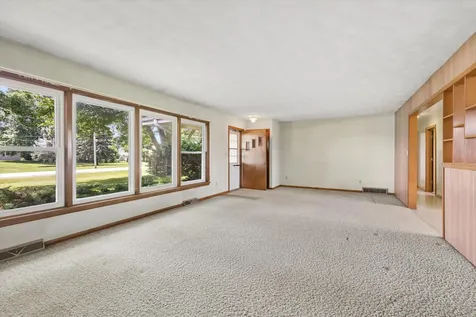 6070 Garden Plain Road Fulton IL 61252