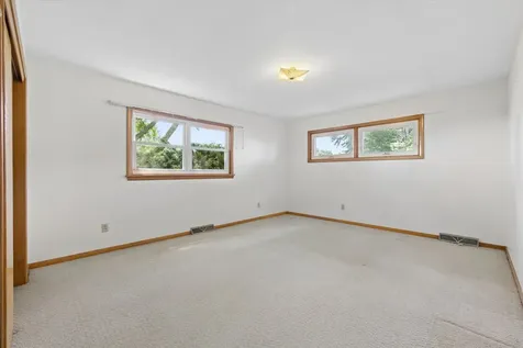 6070 Garden Plain Road Fulton IL 61252