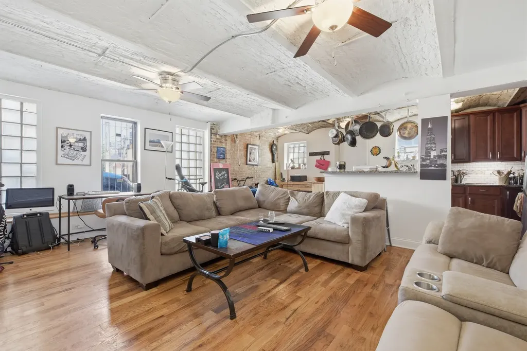 1421 West Chicago Avenue Chicago IL 60642