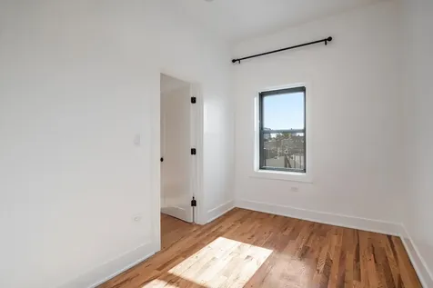 1421 West Chicago Avenue Chicago IL 60642
