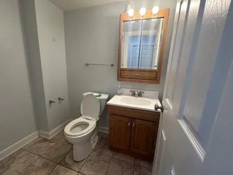 5700 Dutch Mill Court Hanover Park IL 60133