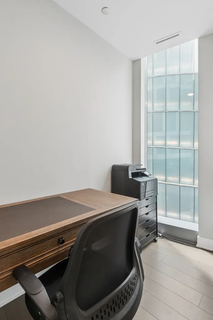 403 North Wabash Avenue Chicago IL 60611