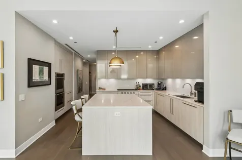 403 North Wabash Avenue Chicago IL 60611