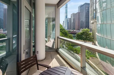 403 North Wabash Avenue Chicago IL 60611
