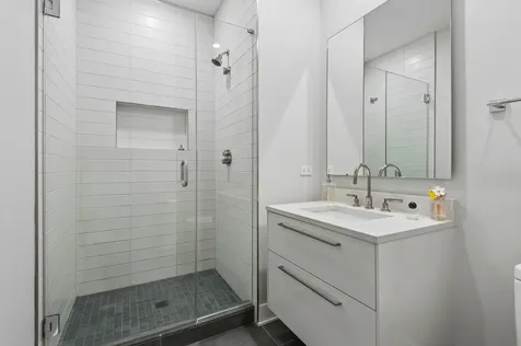 403 North Wabash Avenue Chicago IL 60611
