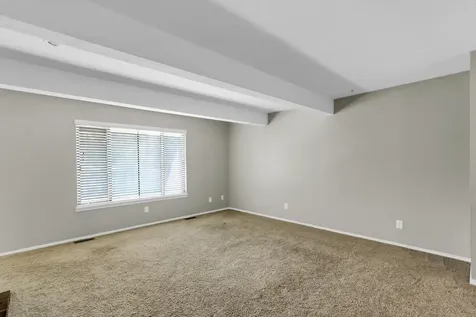 2138 Harbortown Circle Champaign IL 61821