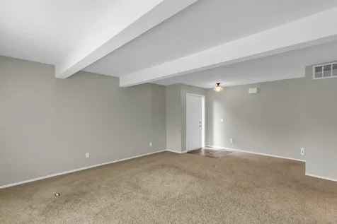 2138 Harbortown Circle Champaign IL 61821