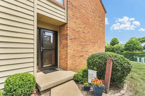 2138 Harbortown Circle Champaign IL 61821