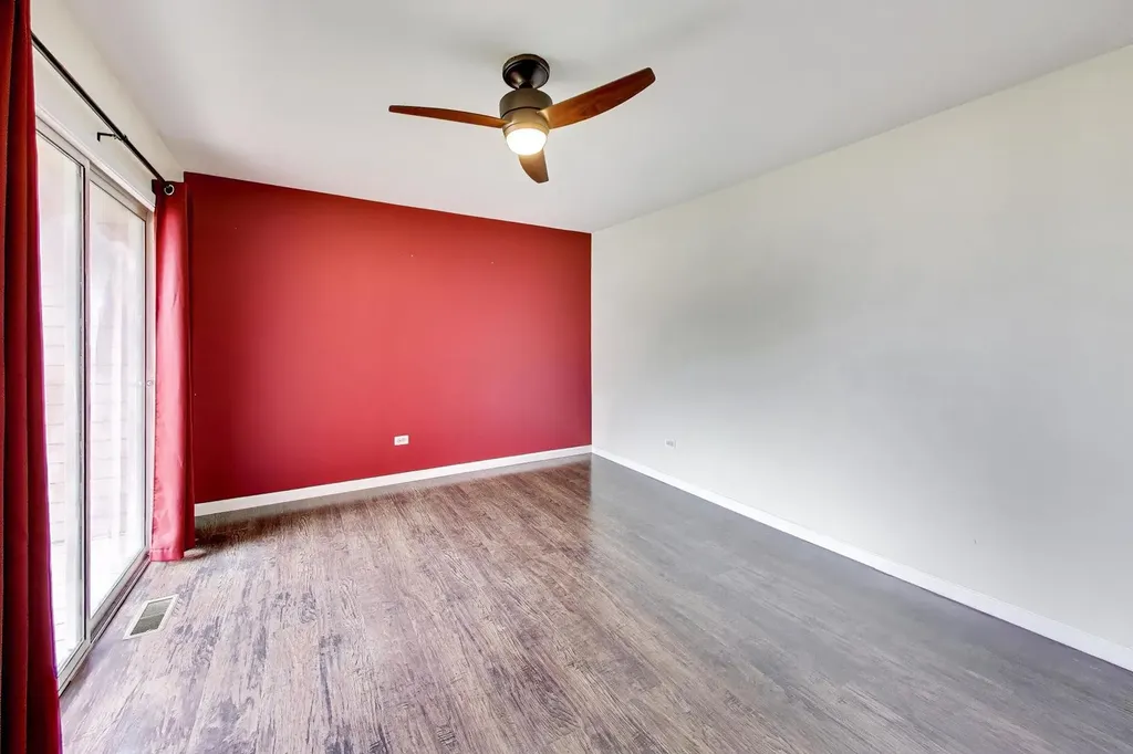 5B Fernwood Drive Bolingbrook IL 60440