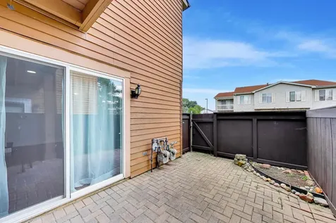 5B Fernwood Drive Bolingbrook IL 60440