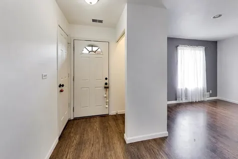 5B Fernwood Drive Bolingbrook IL 60440
