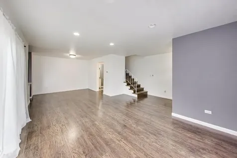 5B Fernwood Drive Bolingbrook IL 60440