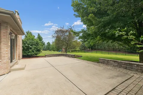 10899 Swallow Tail Lane Frankfort IL 60423