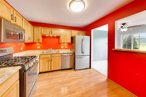 917 Golf Course Road Crystal Lake IL 60014