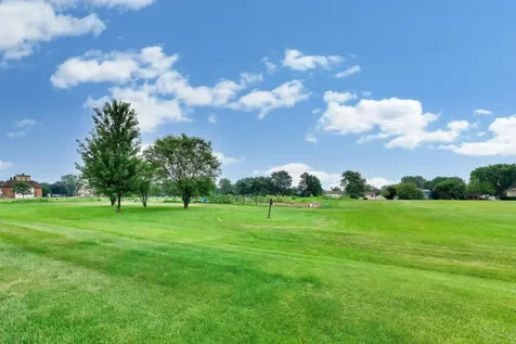917 Golf Course Road Crystal Lake IL 60014