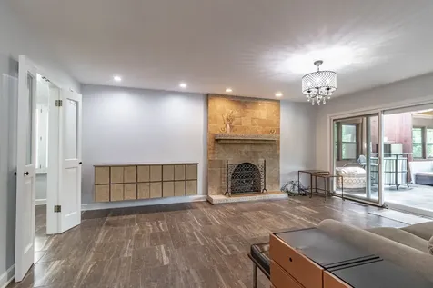 31 Fox Trail Lincolnshire IL 60069