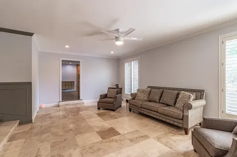 31 Fox Trail Lincolnshire IL 60069