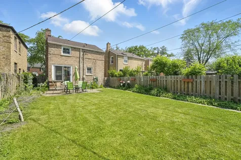 3831 Kirk Street Skokie IL 60076