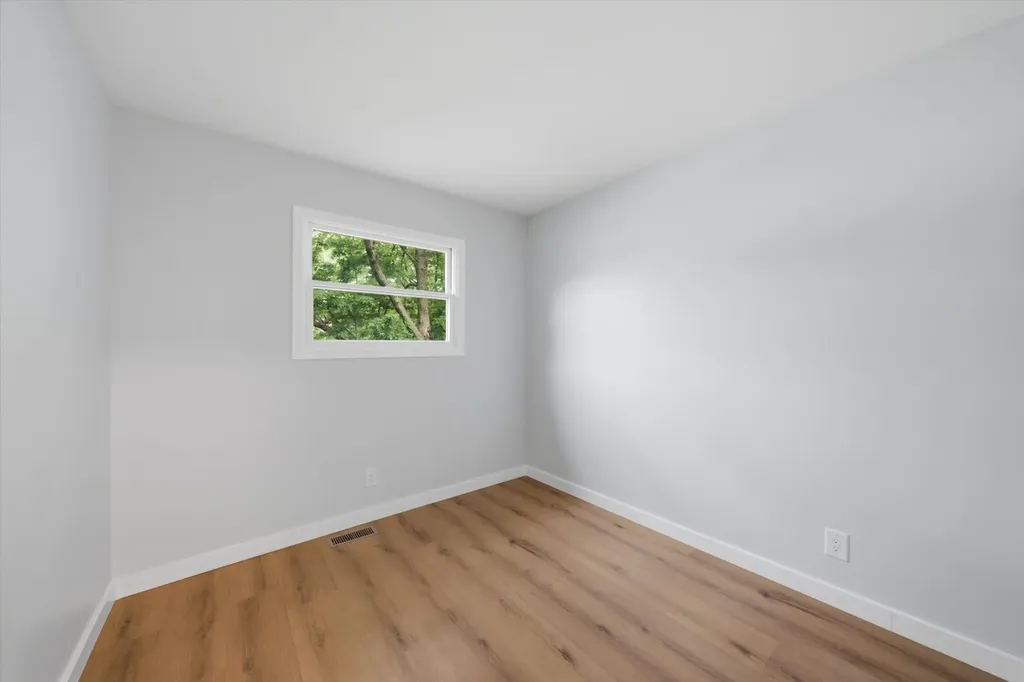 212 Kenilworth Drive Bolingbrook IL 60440