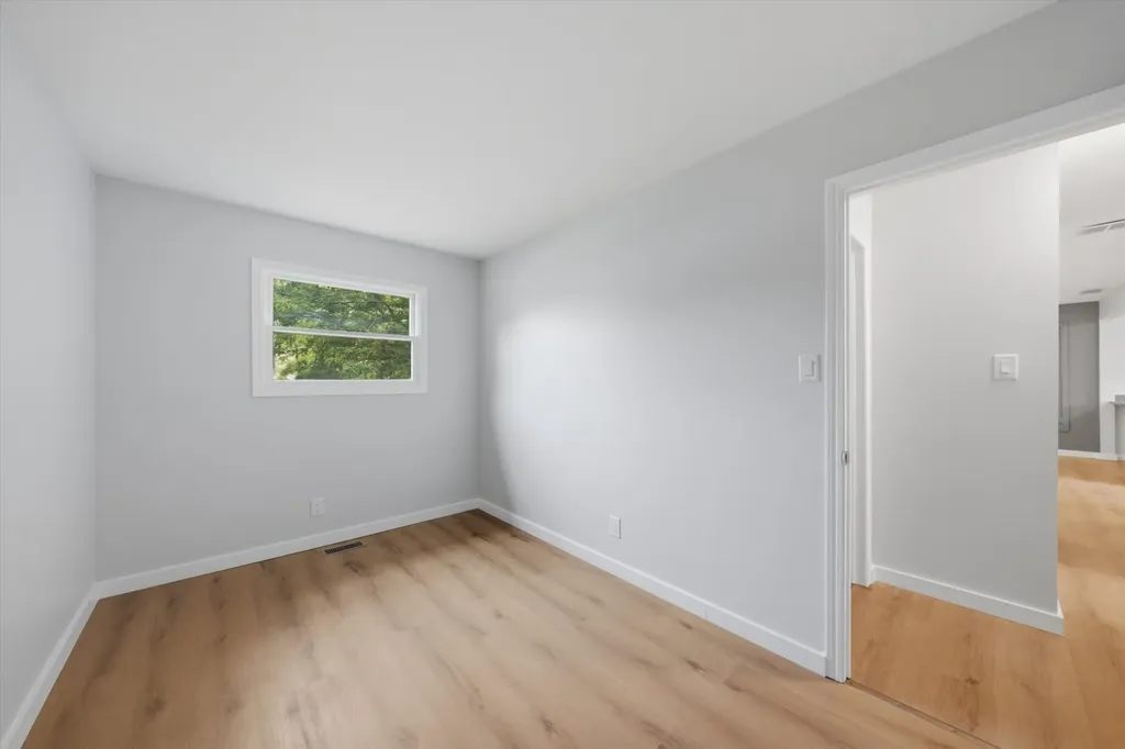 212 Kenilworth Drive Bolingbrook IL 60440