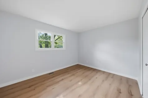 212 Kenilworth Drive Bolingbrook IL 60440