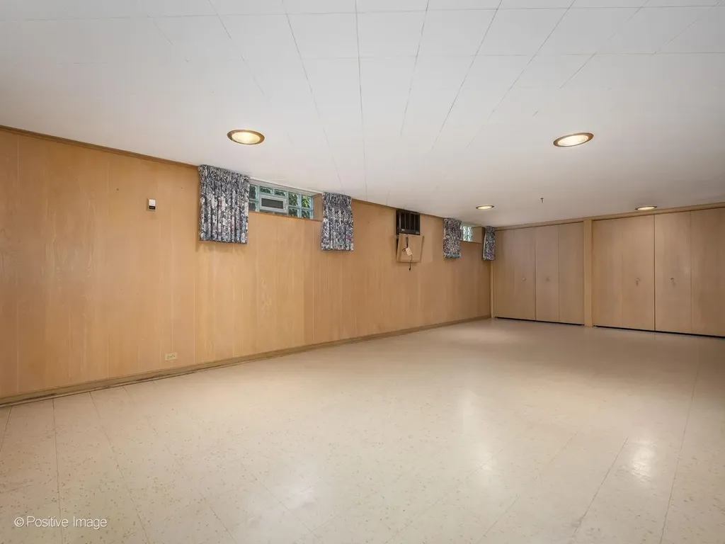 9420 Lawler Avenue Skokie IL 60077