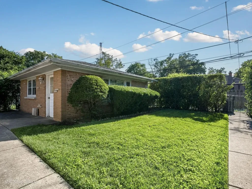 9420 Lawler Avenue Skokie IL 60077