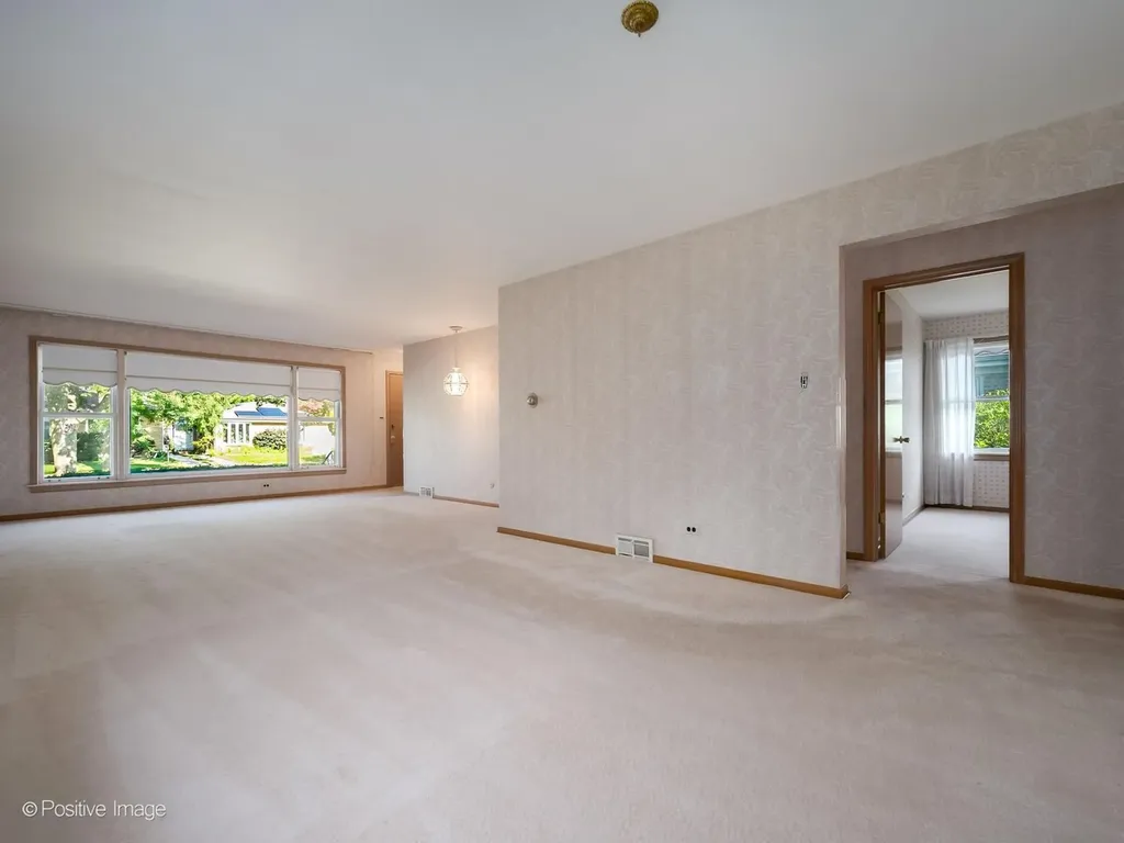 9420 Lawler Avenue Skokie IL 60077