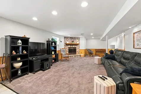 6010 South Mobile Avenue Chicago IL 60638