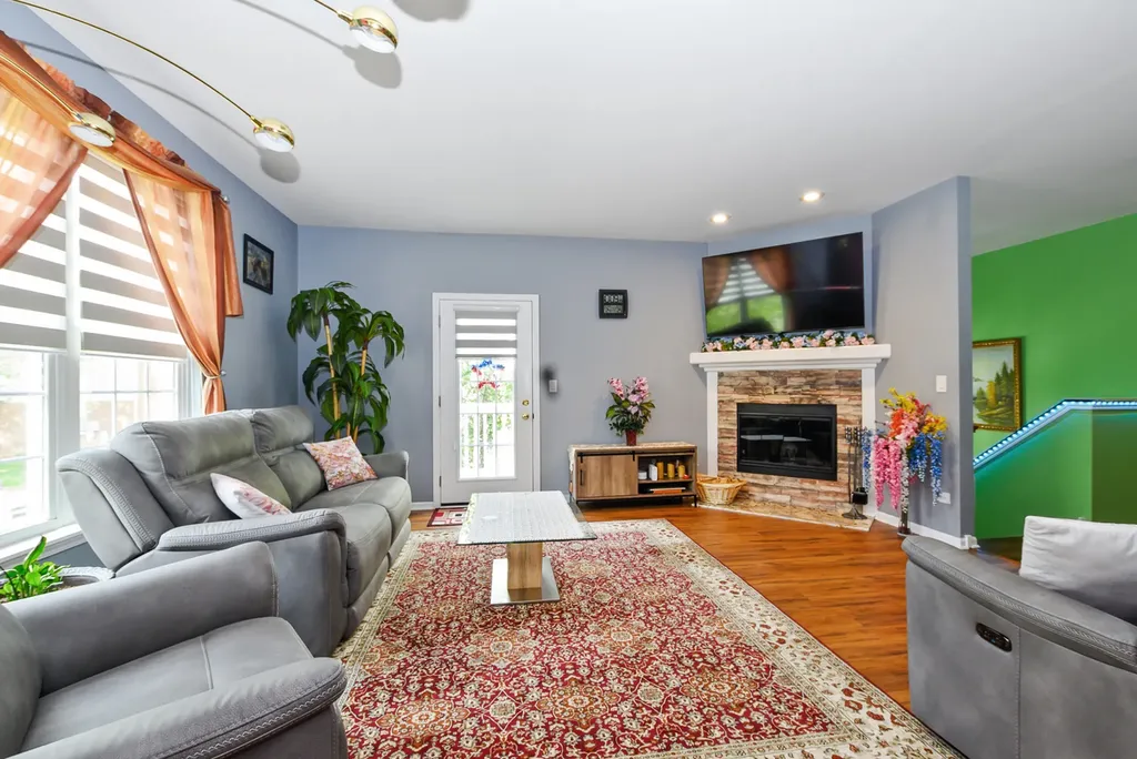 9418 Albany Court Orland Park IL 60467
