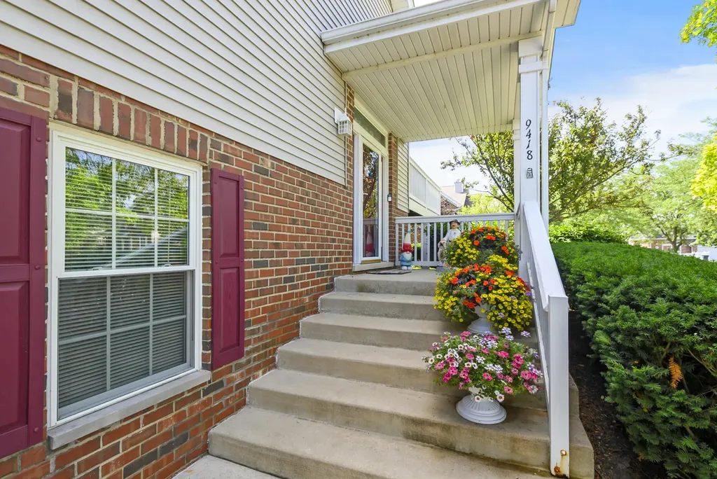 9418 Albany Court Orland Park IL 60467