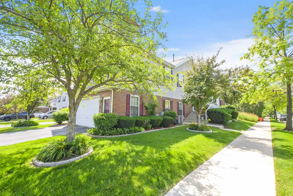 9418 Albany Court Orland Park IL 60467