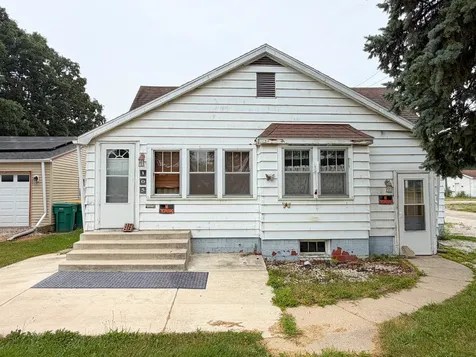 105 East 12th Street Streator IL 61364