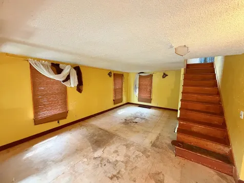 105 East 12th Street Streator IL 61364