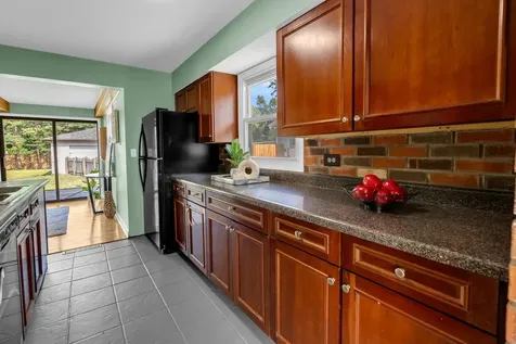 727 Skyline Drive Barrington IL 60010
