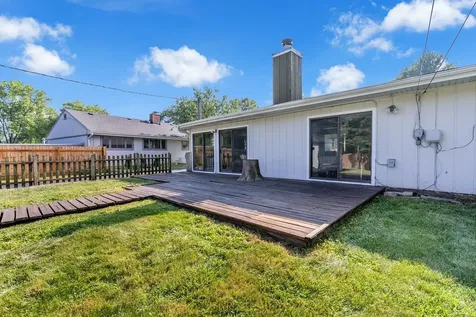 727 Skyline Drive Barrington IL 60010