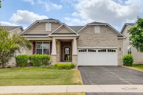 35 Pacific Avenue Hawthorn Woods IL 60047