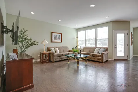 35 Pacific Avenue Hawthorn Woods IL 60047