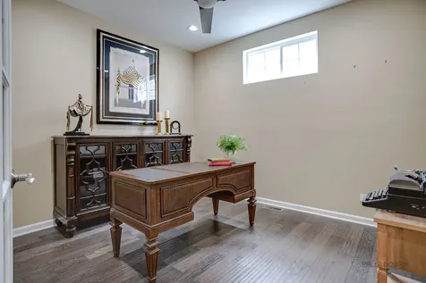 35 Pacific Avenue Hawthorn Woods IL 60047