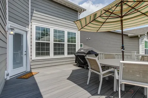 35 Pacific Avenue Hawthorn Woods IL 60047