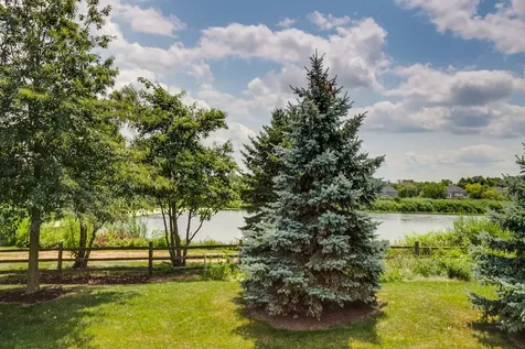 35 Pacific Avenue Hawthorn Woods IL 60047